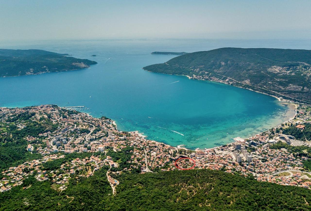 Green Garden Apartments Herceg Novi Buitenkant foto