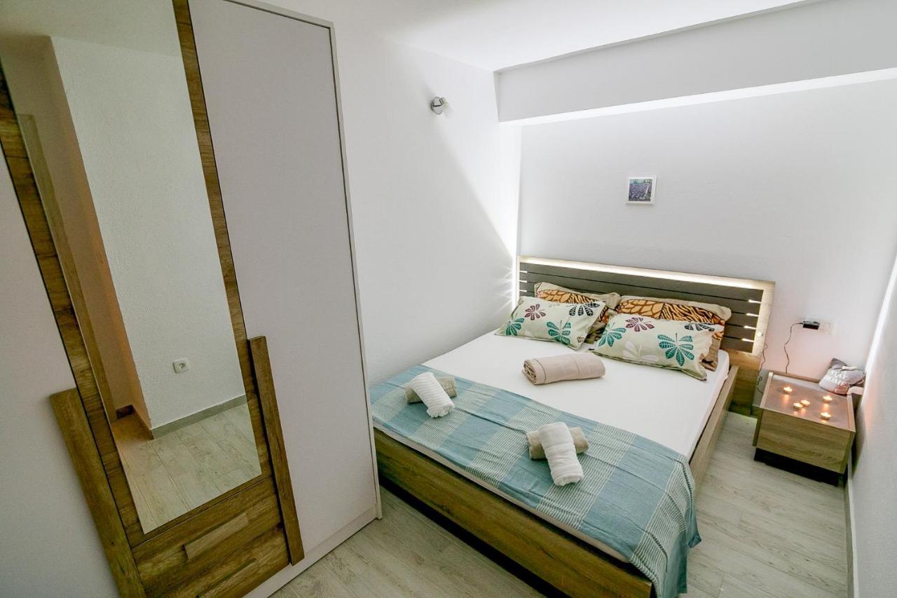 Green Garden Apartments Herceg Novi Buitenkant foto